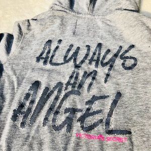 Victoria’s Secret ZIP-Up